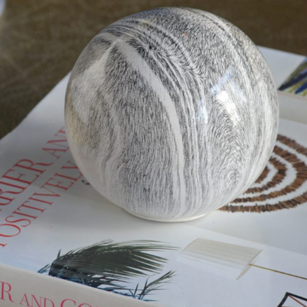 Artekko Marbleized Διακοσμητικές Κεραμικές Σφαίρες σε Γκρι Αποχρώσεις (10x10x9.5)cm 3pcs