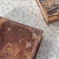 Artekko Book Διακοσμητικό Βιβλίο Κουτί MDF Ύφασμα Πολύχρωμο (33x22x7)cm Σετ/6
