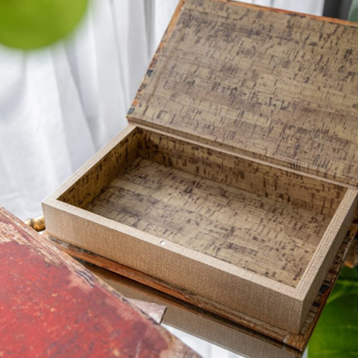 Artekko Book Διακοσμητικό Βιβλίο Κουτί MDF Ύφασμα Πολύχρωμο (33x22x7)cm Σετ/6