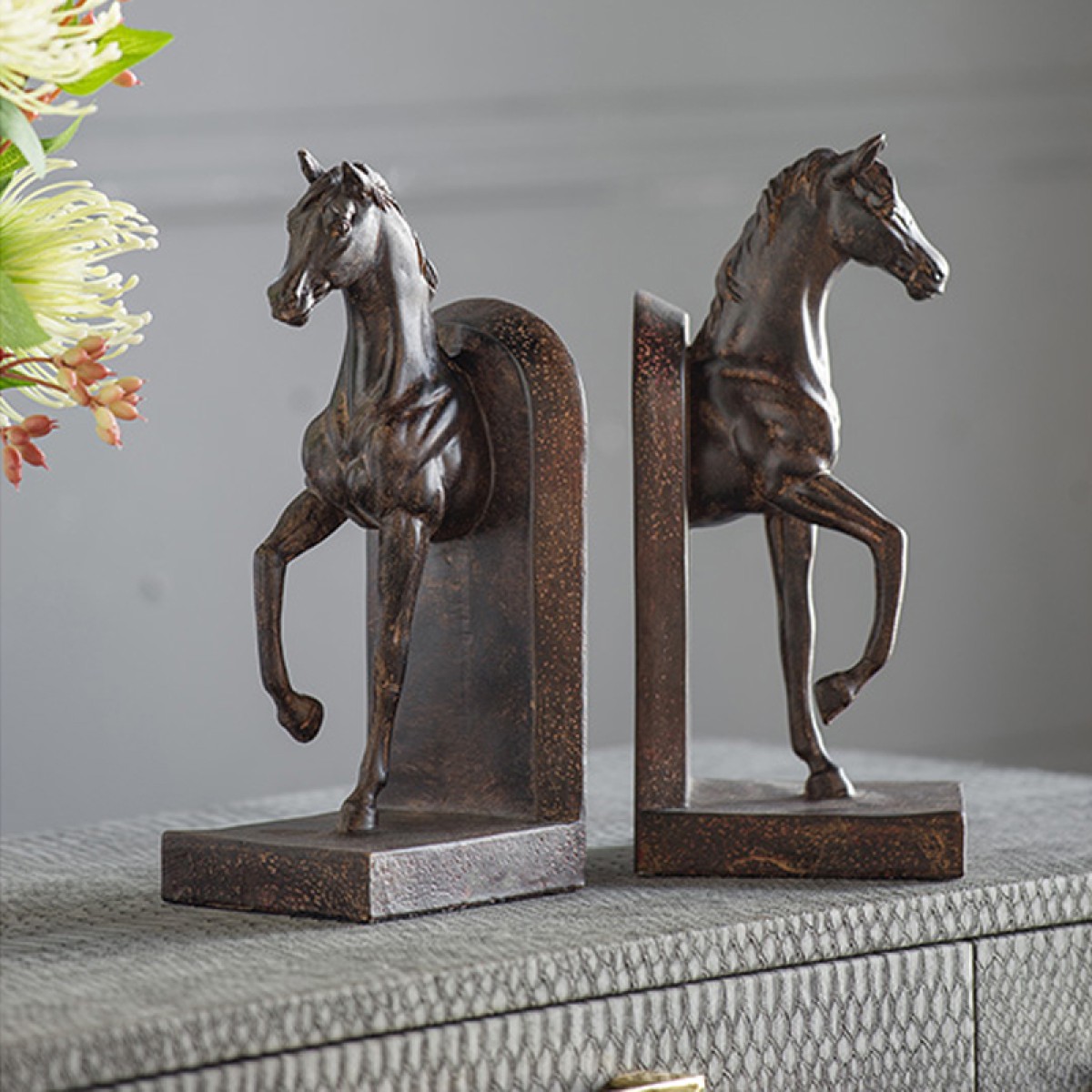 Artekko Bookends Βιβλιοστάτες Άλογα Ρητίνη Καφέ (12.7x10.2x26.7)cm Σετ/2