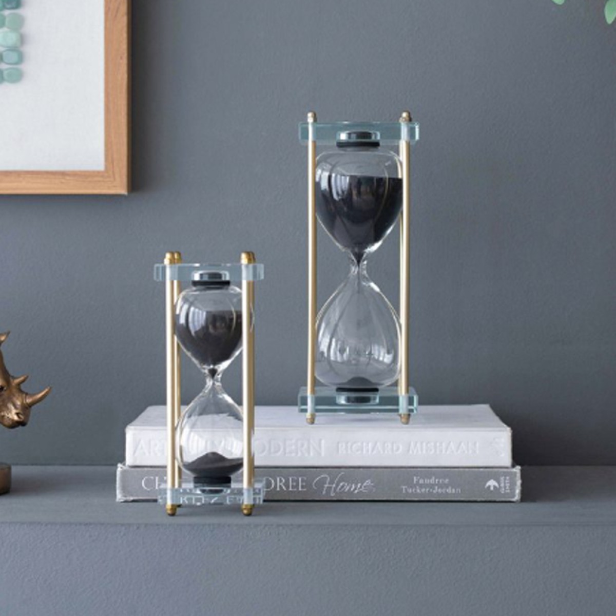 Artekko Hourglass Κλεψύδρα Διακοσμητική Γυαλί Κρύσταλλο Μαύρο Χρυσό (7.6x7.6x20.5)cm