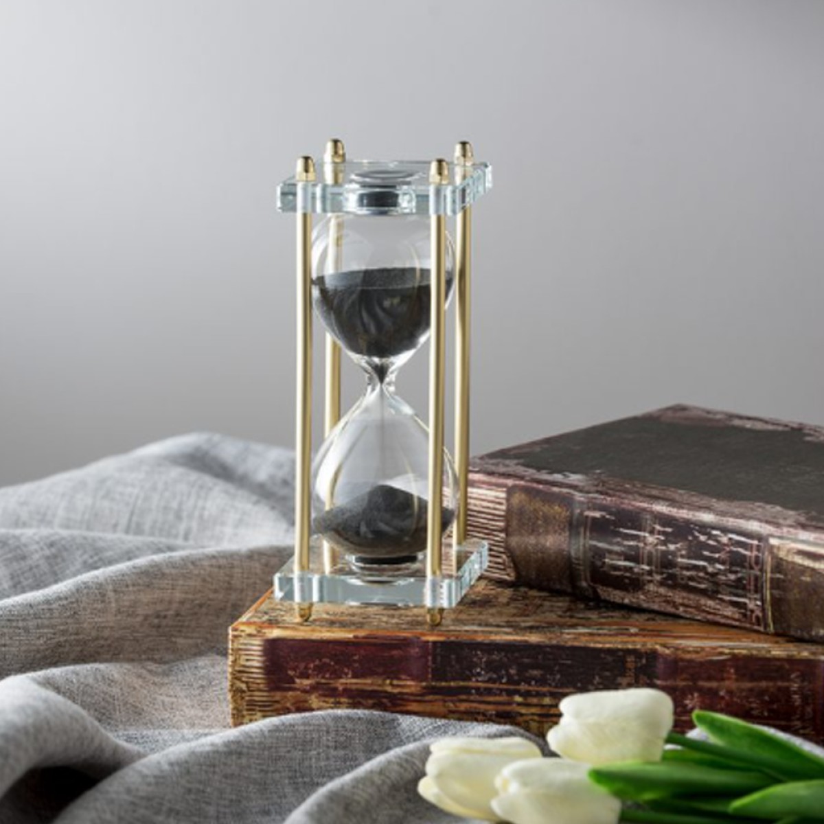 Artekko Hourglass Κλεψύδρα Διακοσμητική Γυαλί Κρύσταλλο Μαύρο Χρυσό (7.6x7.6x20.5)cm