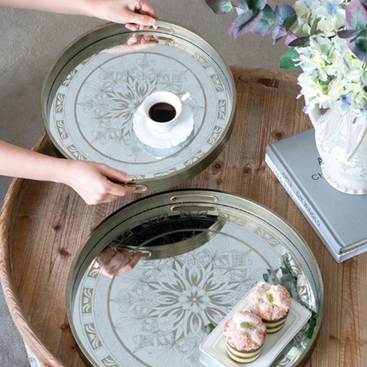 Artekko Tray Διακοσμητικός Δίσκος με Καθρέπτη Πλαστικό Γυαλί Σαμπανιζέ (45x45x4)cm Σετ/2