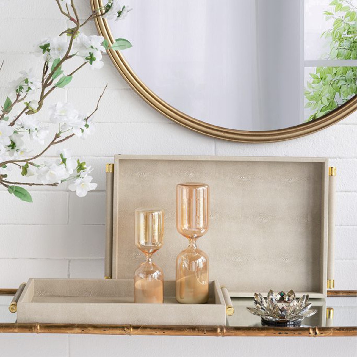 Artekko Hourglass Γυάλινη Κλεψύδρα σε Μελί Απόχρωση με Λευκή Άμμο (6x6x20.2)cm