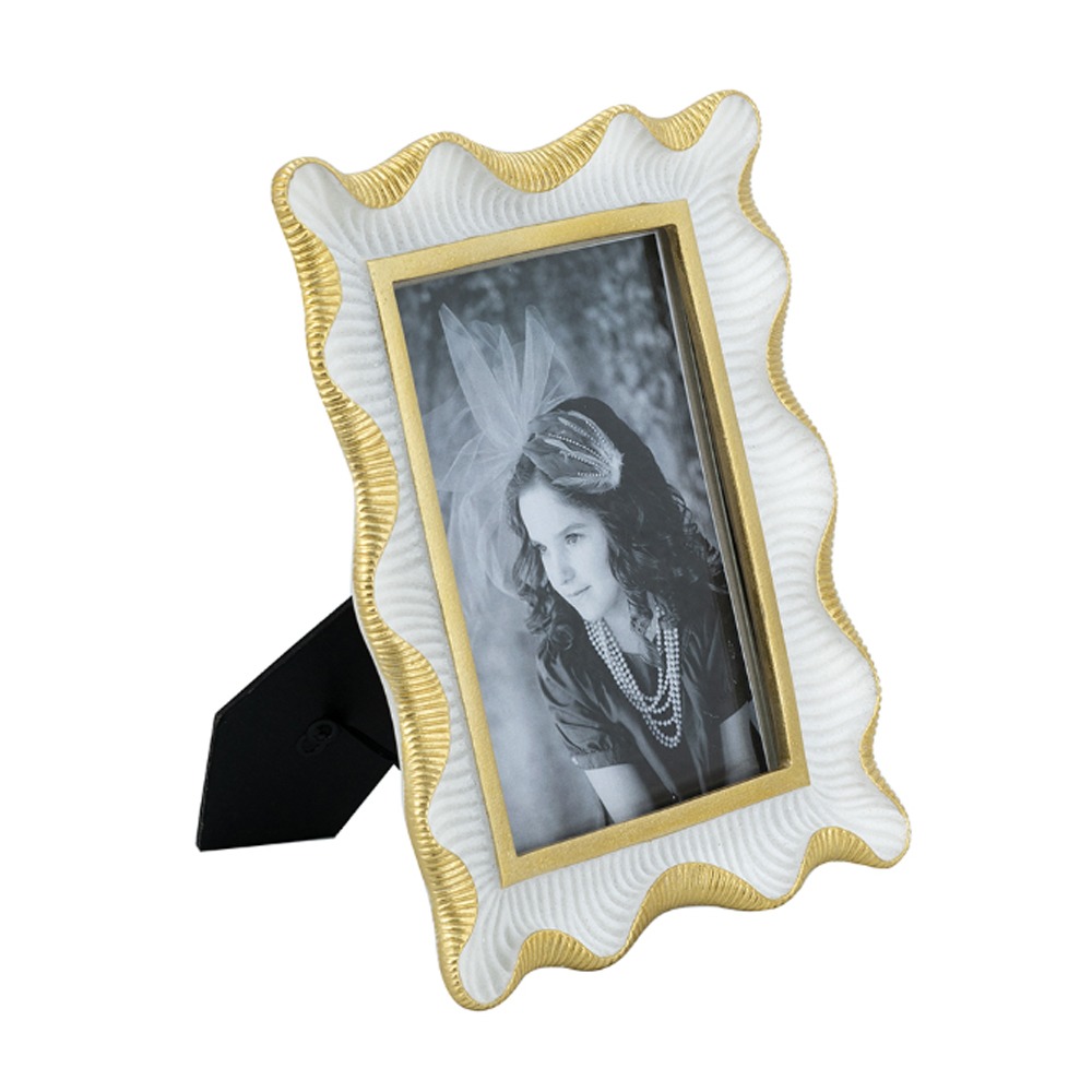 Artekko Frame Λευκή Κορνίζα Ρητίνης για Φωτογραφία 4Χ6" με Χρυσές Λεπτομέρειες (17.1x2.2x21.7)cm