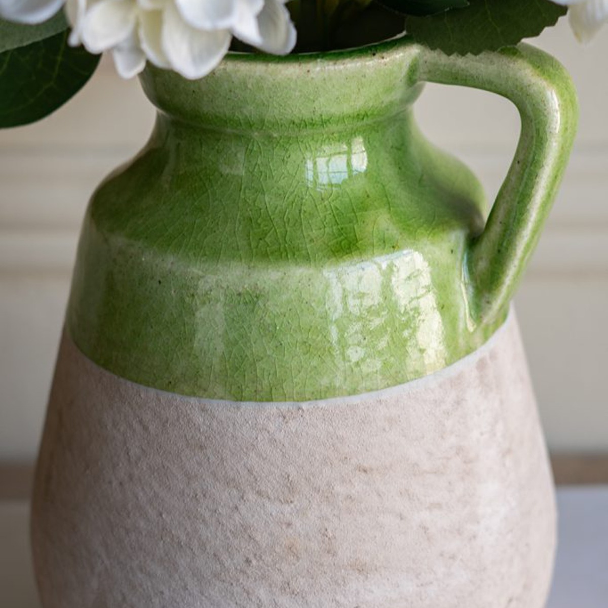 Artekko Candia Πράσινο Κεραμικό Βάζο με Μπεζ (15.5x14.5x20)cm