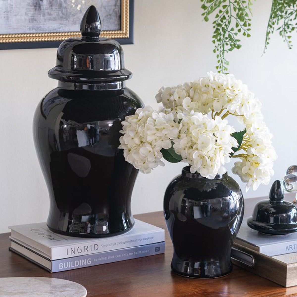 Artekko Melania Μαύρο Κεραμικό Διακοσμητικό Δοχείο Βάζο με Καπάκι (24x24x48)cm