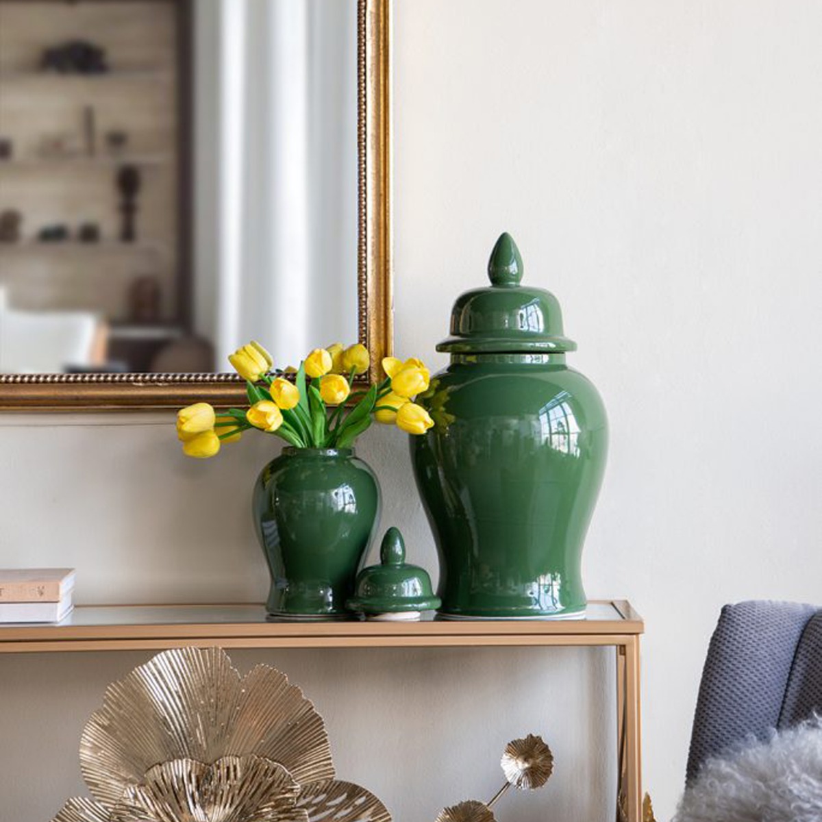 Artekko Melania Πράσινο Κεραμικό Διακοσμητικό Δοχείο Βάζο με Καπάκι (24x24x48)cm