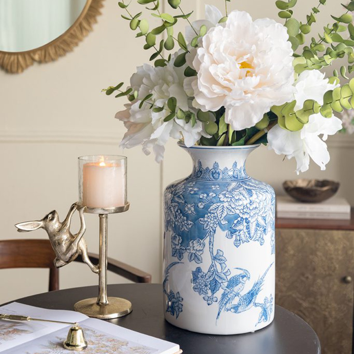 Artekko Melania Διακοσμητικό Βάζο Πορσελάνης σε Άσπρο με Μπλε (20x20x31)cm