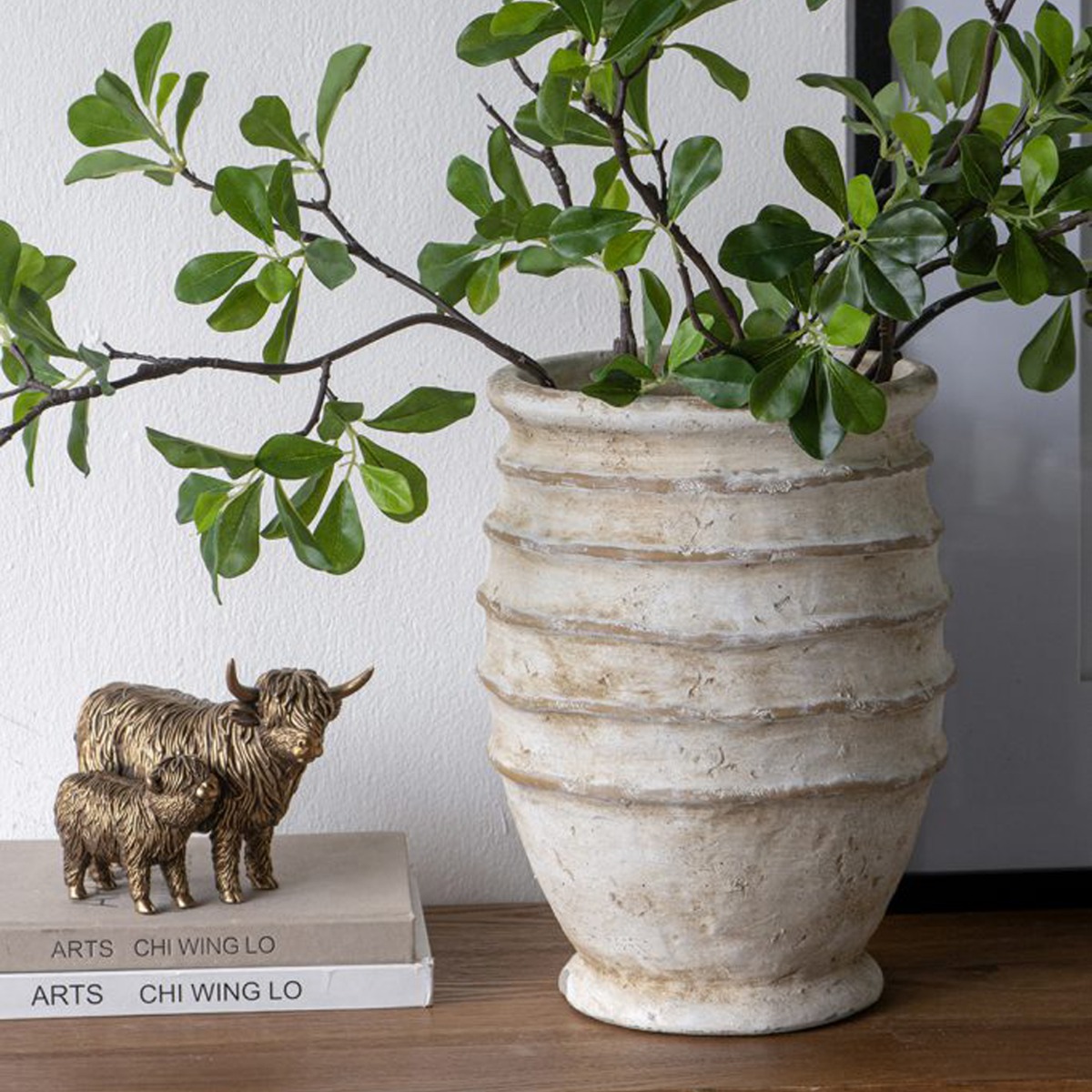 Artekko Cement Μπεζ Τσιμεντένιο Βάζο (24x24x33)cm