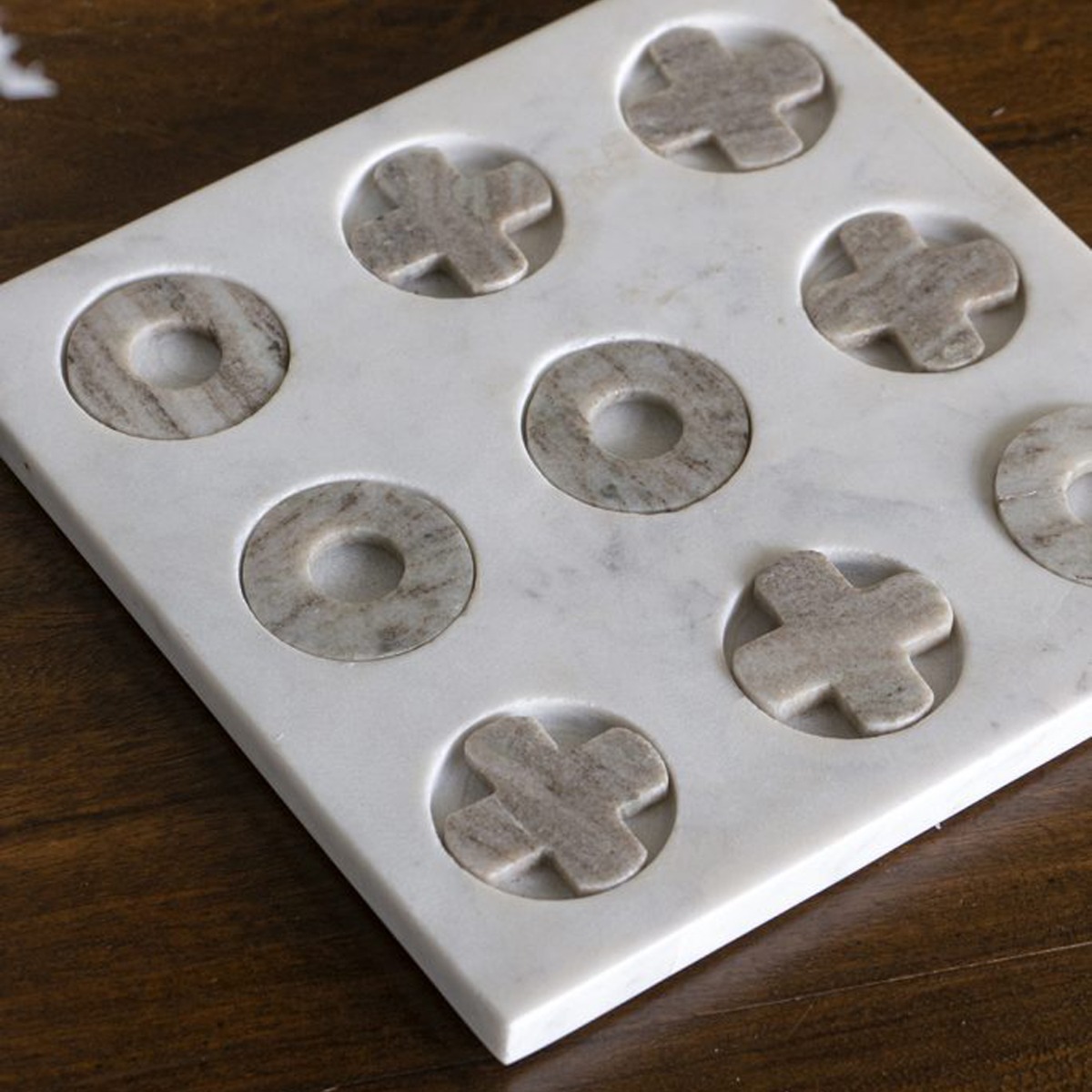 Artekko Tic Tac Toe Γκρι Μαρμάρινη Διακοσμητική Τρίλιζα σε Λευκή Βάση (23x23x1.5)cm