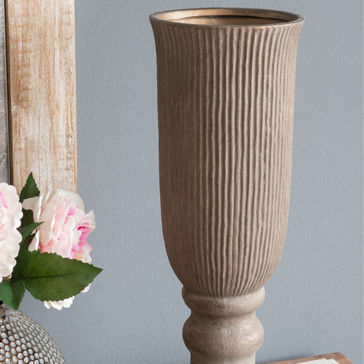 Artekko Candia Καφέ Βάζο από Τερακότα με Μπρονζέ Φινίρισμα (15.5x15.5x41.5)cm