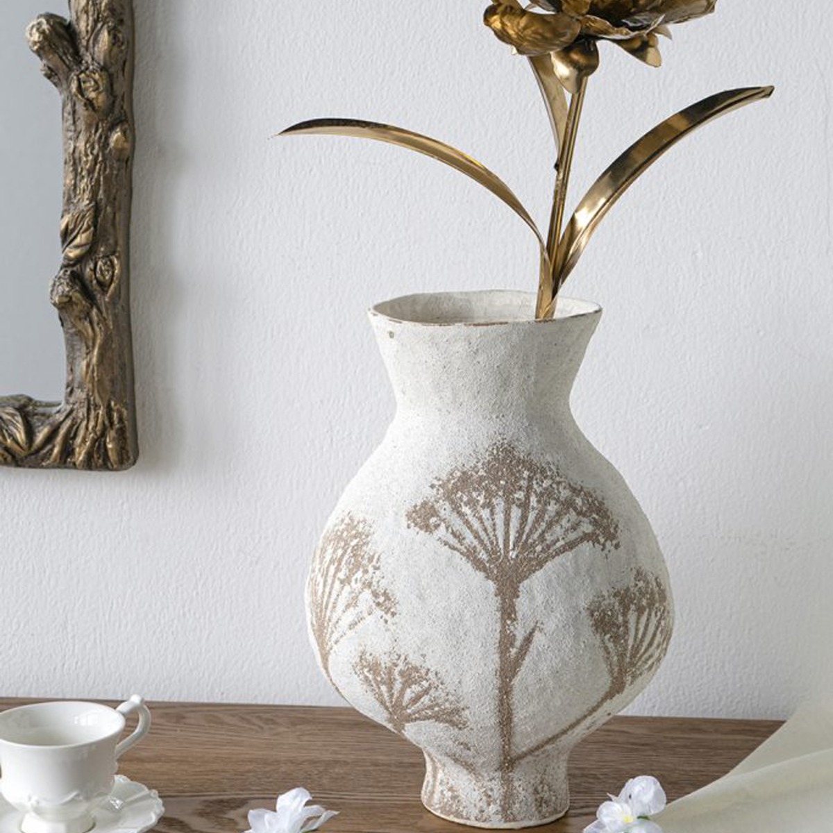 Artekko Antique Λευκό Κεραμικό Βάζο με Καφέ Λεπτομέρειες (20x20x28.5)cm