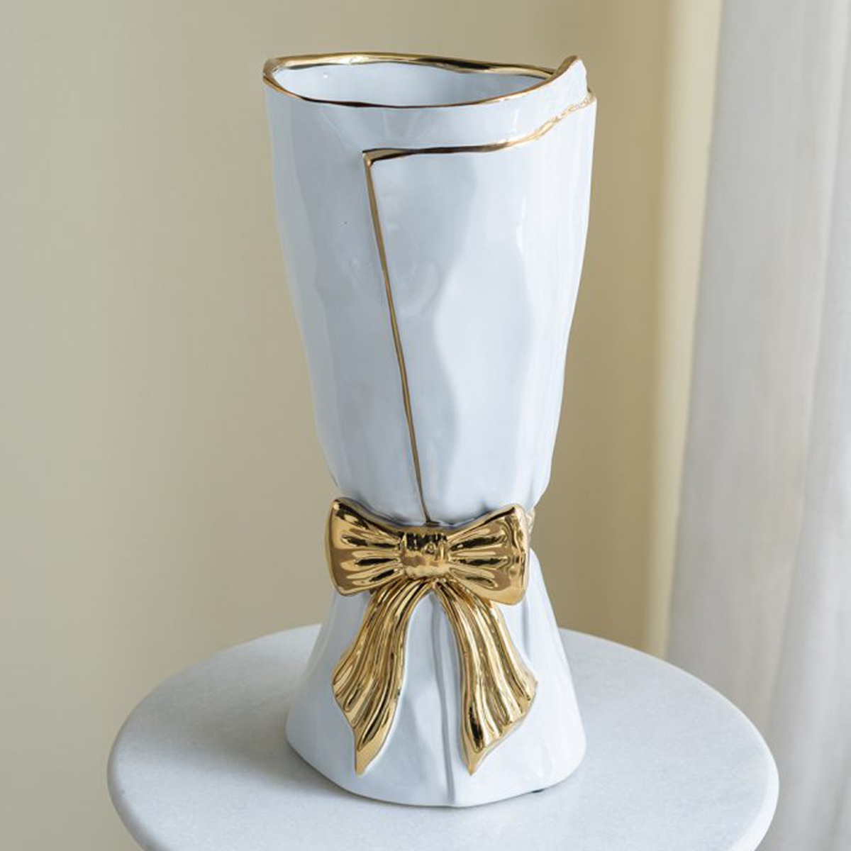 Artekko Glazed Λευκό Κεραμικό Βάζο με Χρυσές Λεπτομέρειες (17x17x37.5)cm