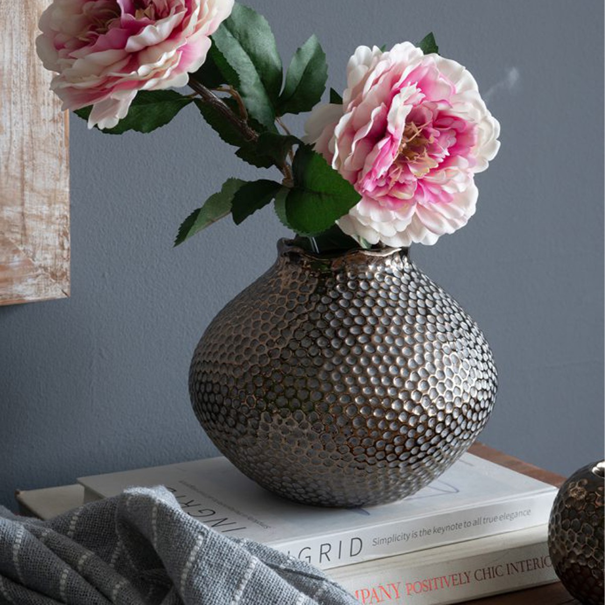 Artekko Lidded Μπρονζέ Κεραμικό Βάζο (21x21x18)cm