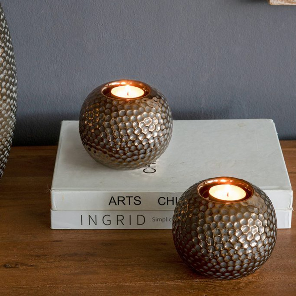 Artekko Lidded Μπρονζέ Κεραμικά Κηροπήγια (11x11x9)cm 2pcs