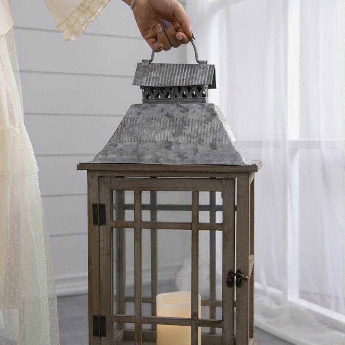 Artekko Lantern Καφέ Ξύλινα Διακοσμητικά Φανάρια (36x25.5x65)cm (28x17.8x53.4)cm 2pcs