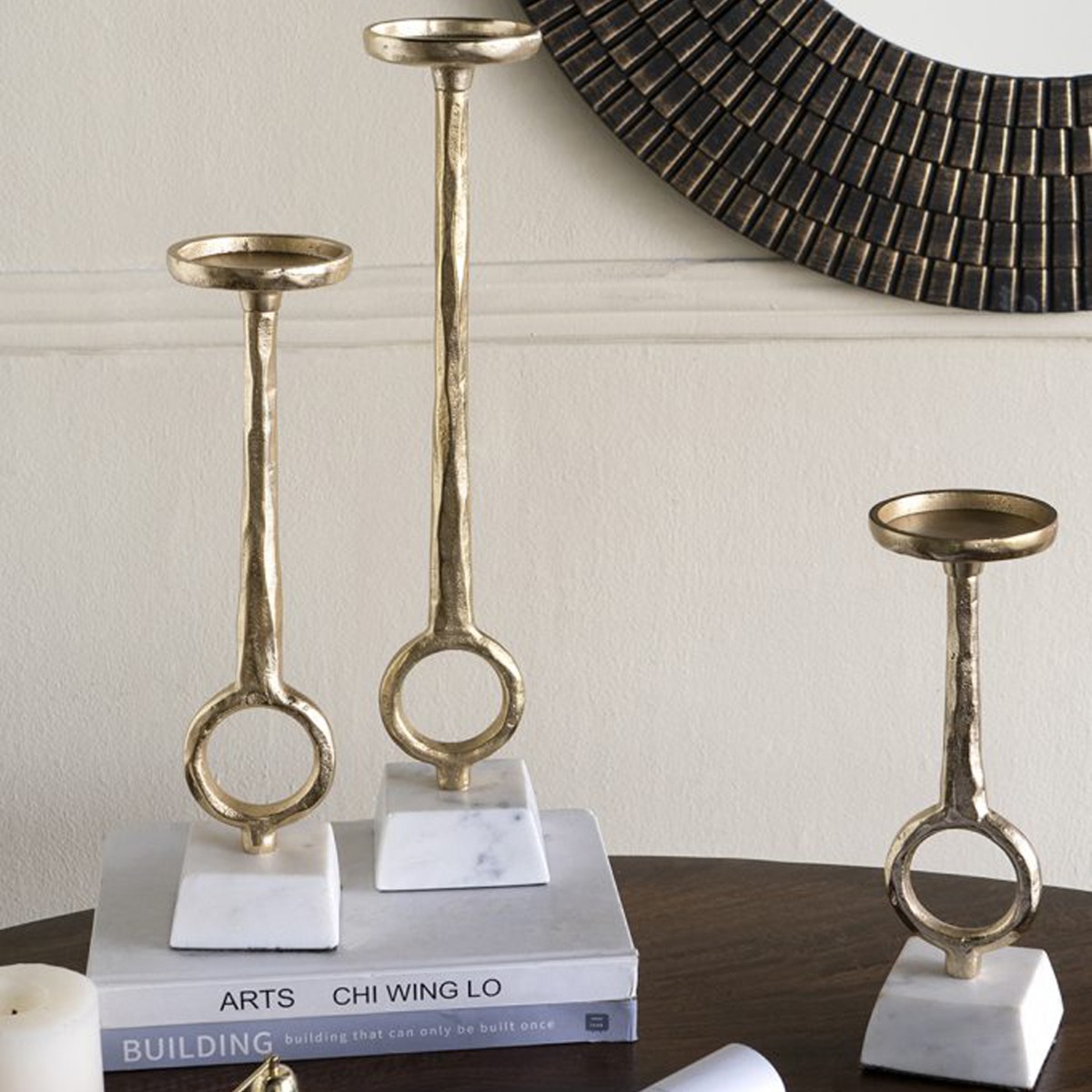 Artekko Noble Χρυσά Μεταλλικά Κηροπήγια (8.9x8.9x43.2)cm (8.9x8.9x33)cm (8.9x8.9x26.7)cm 3pcs