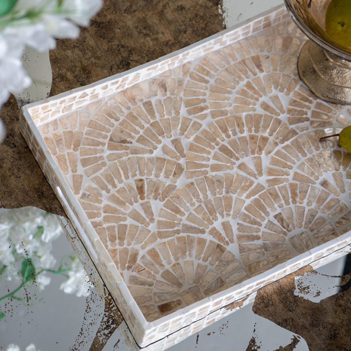 Artekko Ivory Εκρού Διακοσμητικός Δίσκος από MDF και Capiz (45x30x5)cm