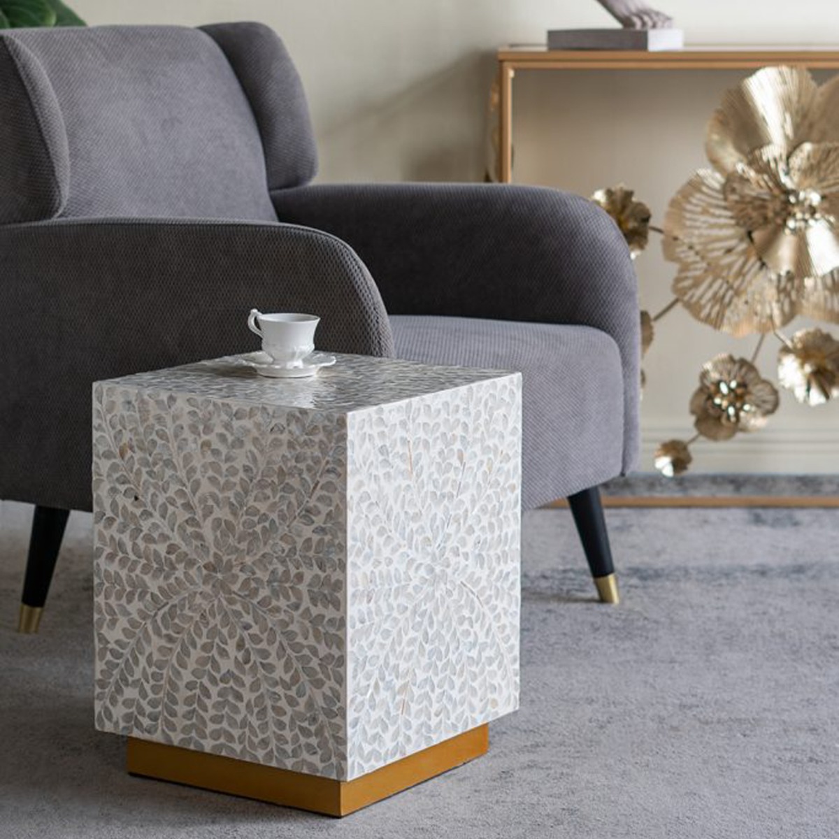 Artekko Ivory Γκρι Βοηθητικό Τραπέζι Σκαμπό από MDF και Capiz (35x35x45)cm