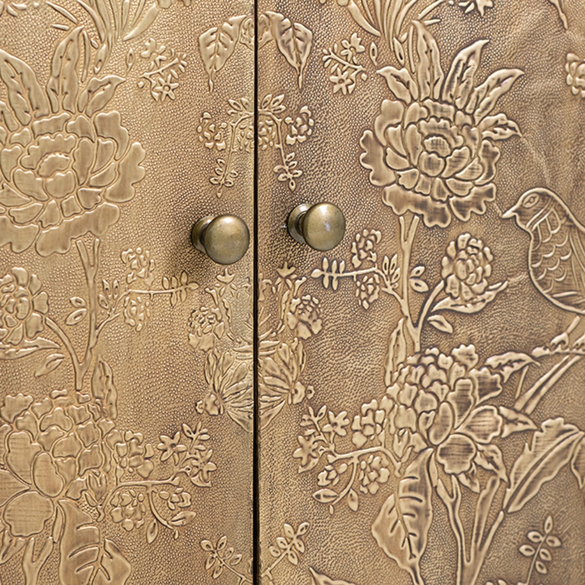 Artekko Orion Καφέ Ξύλινος Μπουφές με Ανάγλυφα Χρυσά Σχέδια (83.8x40.6x75)cm