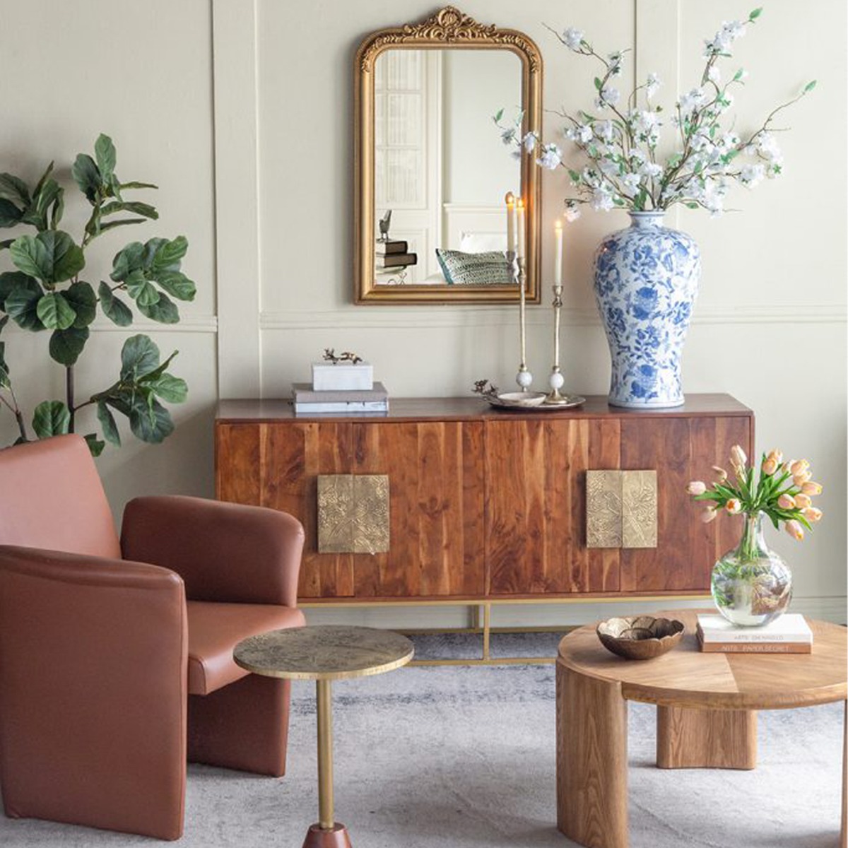 Artekko Orion Καφέ Ξύλινο Βοηθητικό Τραπέζι με Ανάγλυφα Χρυσά Σχέδια (38.1x38.1x56)cm