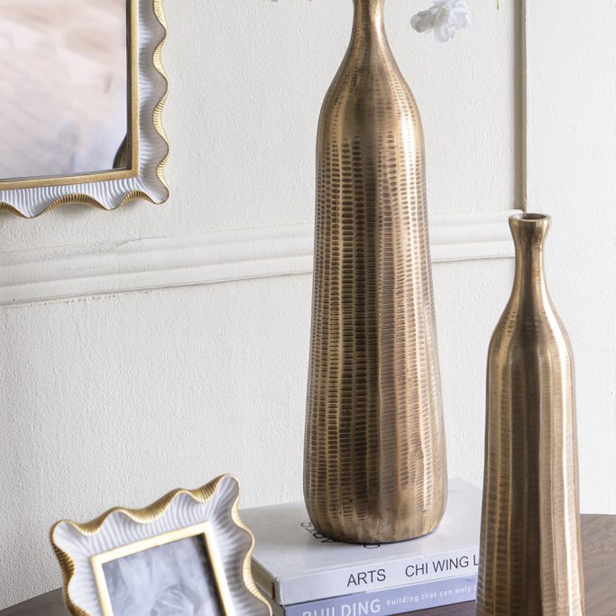 Artekko Noble Χρυσό Μεταλλικό Βάζο (9.5x9.5x38)cm