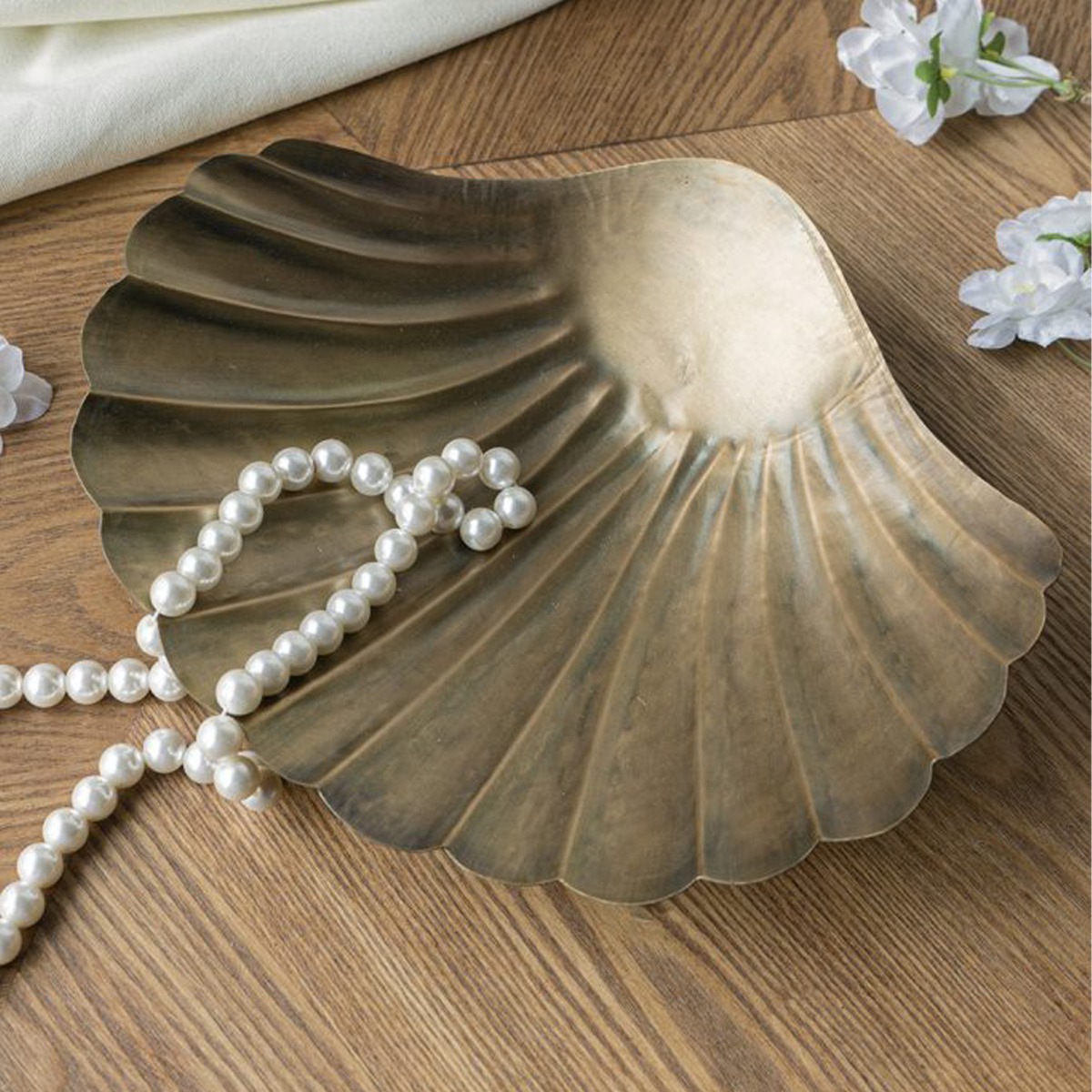 Artekko Solis Χρυσή Μεταλλική Πιατέλα (31.5x26.5x6)cm