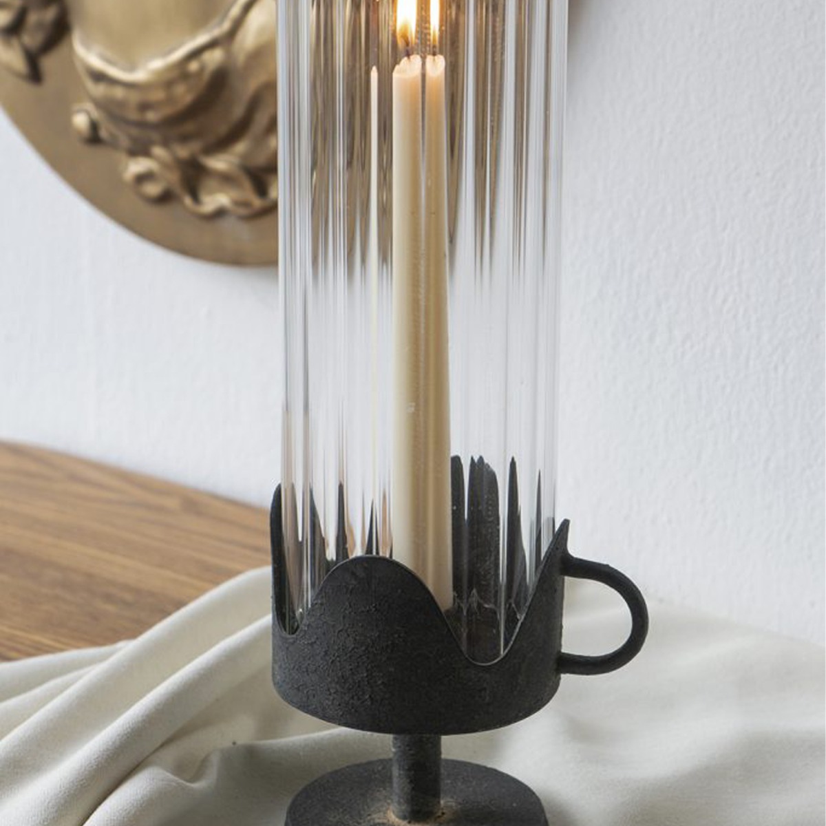 Artekko Solis Μαύρο Μεταλλικό Κηροπήγιο (12.5x9.5x40)cm