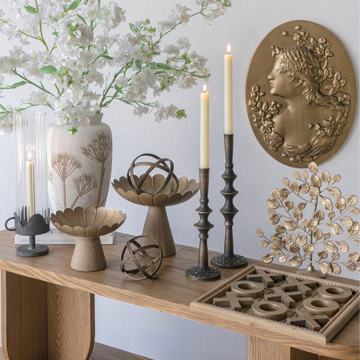 Artekko Solis Μαύρο Μεταλλικό Κηροπήγιο (12.5x9.5x40)cm