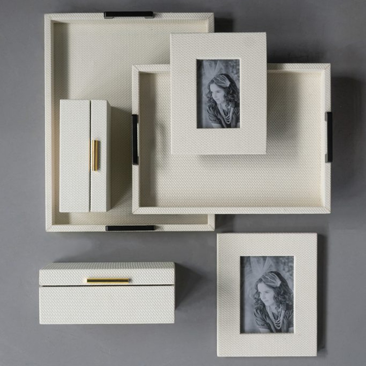 Artekko Lisa MDF Κορνίζα με Λευκό Τεχνόδερμα για Φωτογραφία 3.5x5.5" (19x2x24)cm
