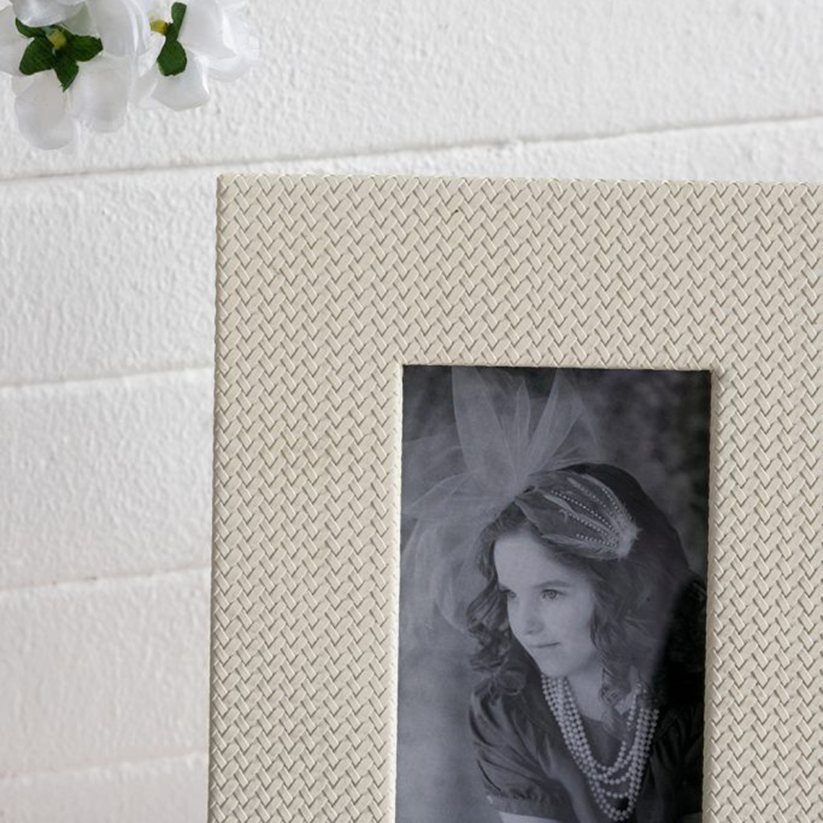 Artekko Lisa MDF Κορνίζα με Λευκό Τεχνόδερμα για Φωτογραφία 3.5x5.5" (19x2x24)cm