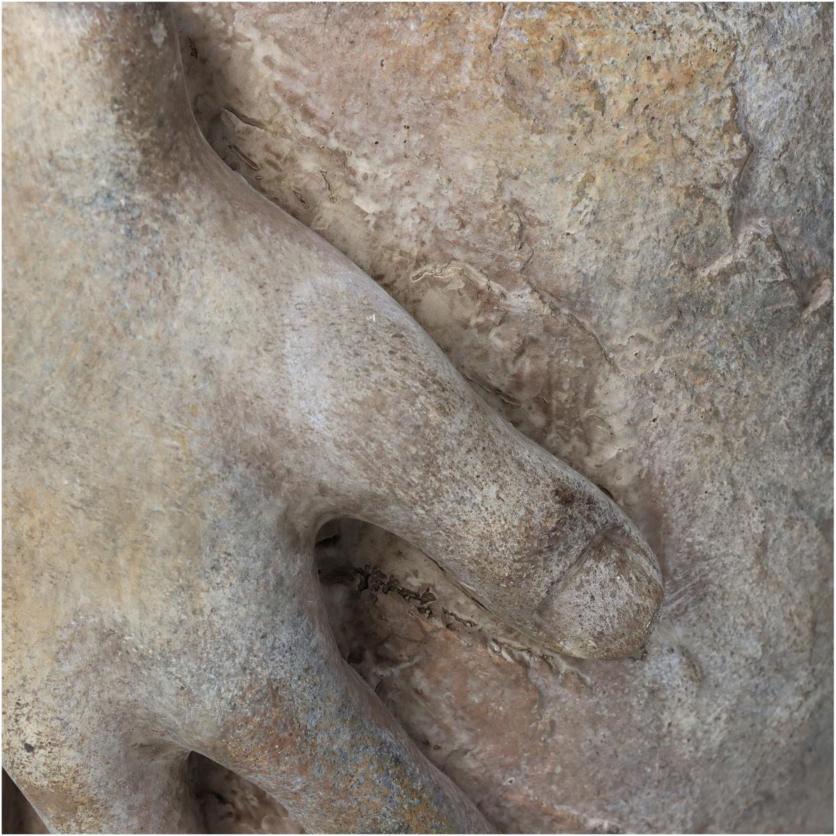 Κασπώ ArteLibre Χέρια Καφέ Τσιμέντο 24.5x17.5x16.5cm