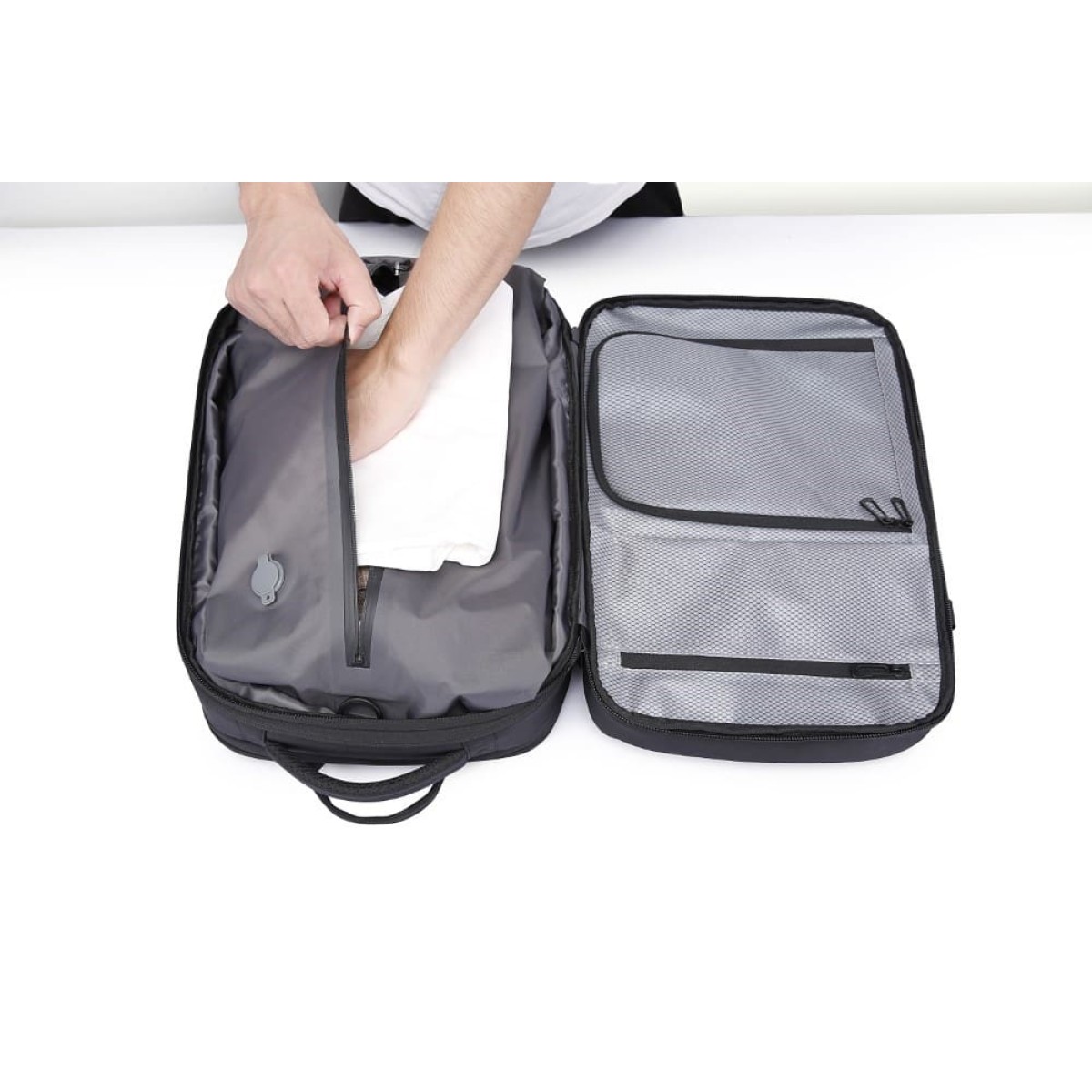 Σακίδιο πλάτης vacuum Tsa Lock 36L Laptop 17,3” Bange 3028 μαύρο
