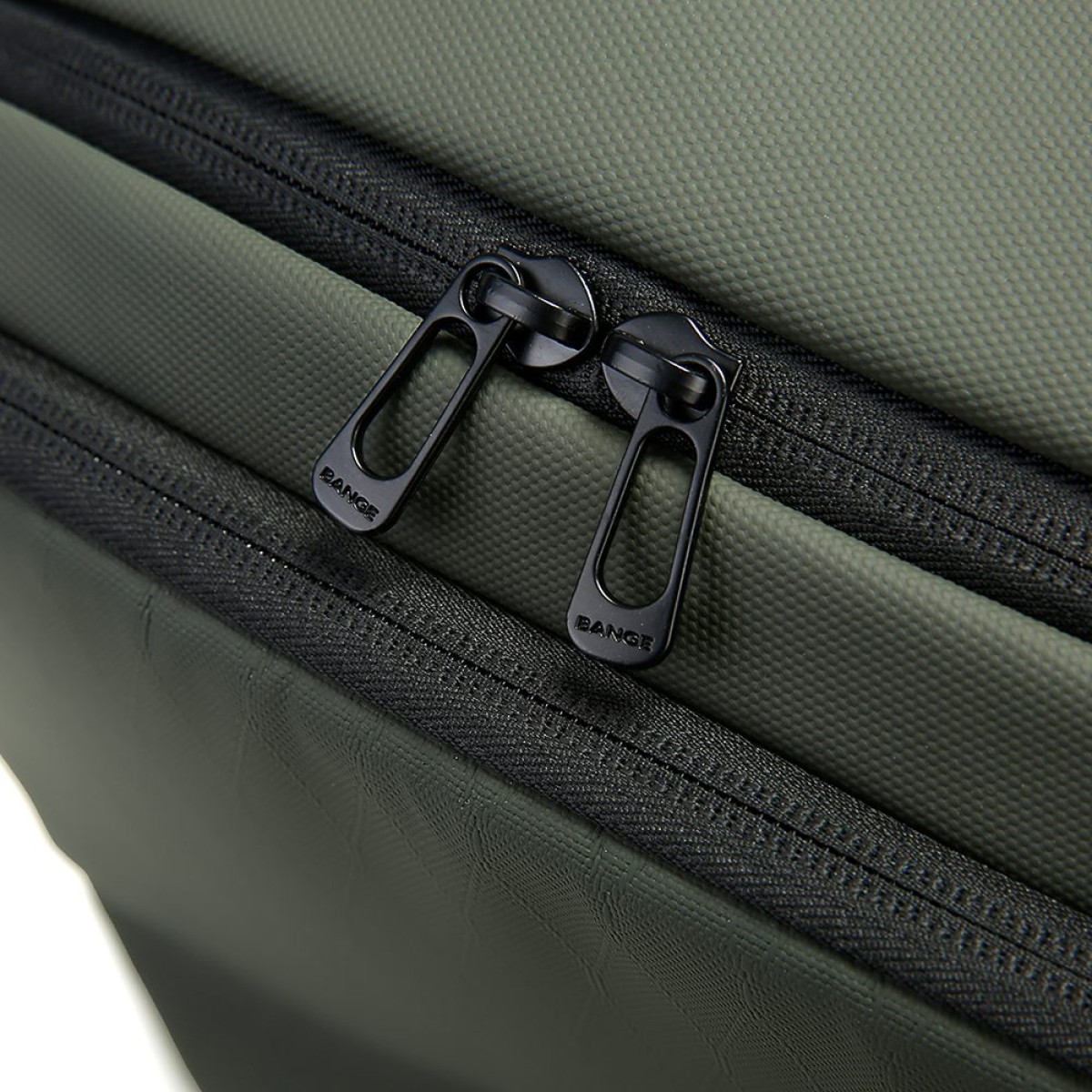 Σακίδιο πλάτης 27L Laptop 15,6” Bange 3065 χακί