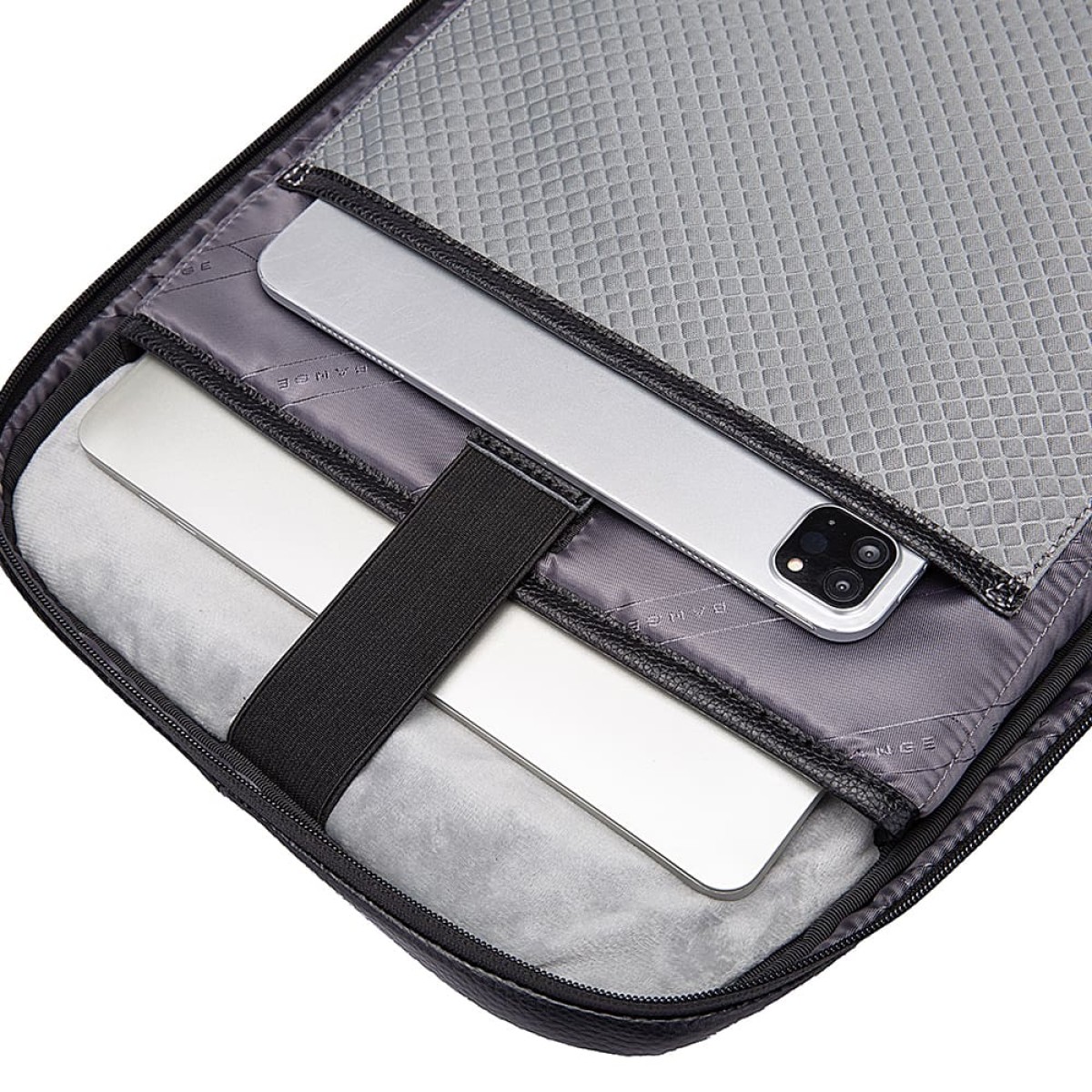 Δερμάτινο Σακίδιο πλάτης 24L Laptop 15,6” Bange 6623 μαύρο