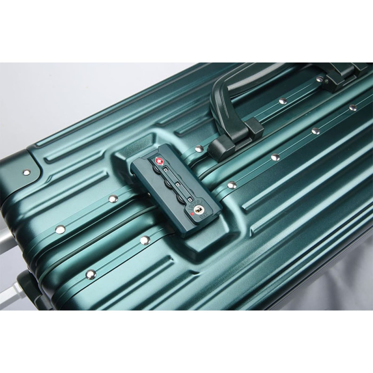 Βαλίτσα trolley case καμπίνας Bopai 833-853201 μαύρο
