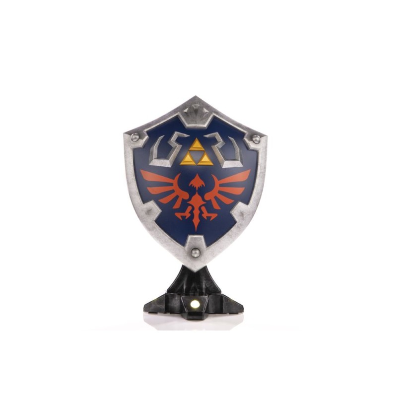 F4F The Legend of Zelda: Breath of the Wild – Hylian Shield Collector's PVC Statue (29cm) (BOTWHC)