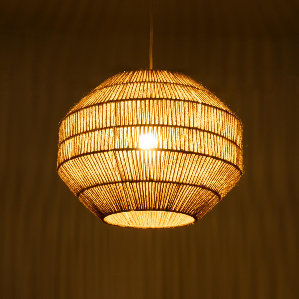 GloboStar® CAYMAN 00522 Boho Κρεμαστό Φωτιστικό Πλέγμα Μονόφωτο 1 x E27 IP20 Μπεζ Σχοινί - Μ40 x Π40 x Υ30cm