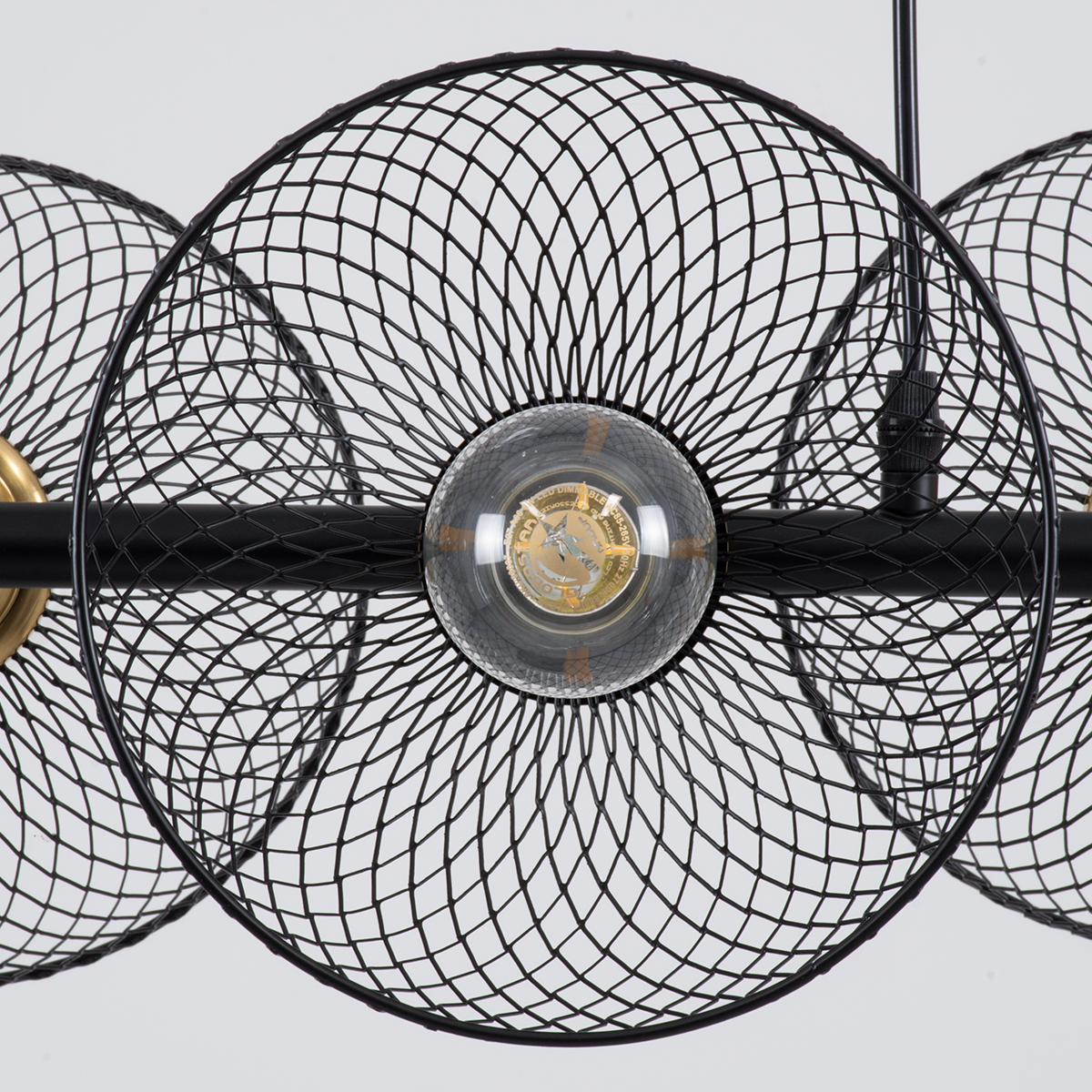 GloboStar® VERONA 00587 Μοντέρνο Κρεμαστό Φωτιστικό Ράγα Πολύφωτο 6 x E27 IP20 Μαύρο & Χρυσό Μέταλλο - Μ100 x Π28 x Υ20cm