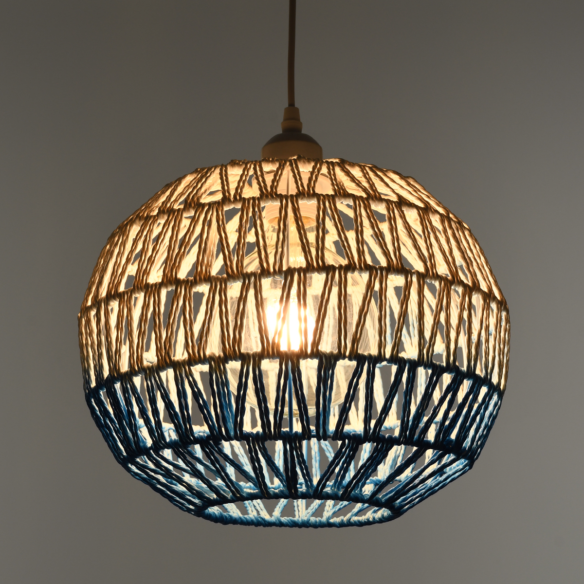 GloboStar® SANTOR 00728 Boho Κρεμαστό Φωτιστικό Πλέγμα Μονόφωτο 1 x E27 IP20 Λευκό & Μπλε Σχοινί - Μ30 x Π30 x Υ30cm
