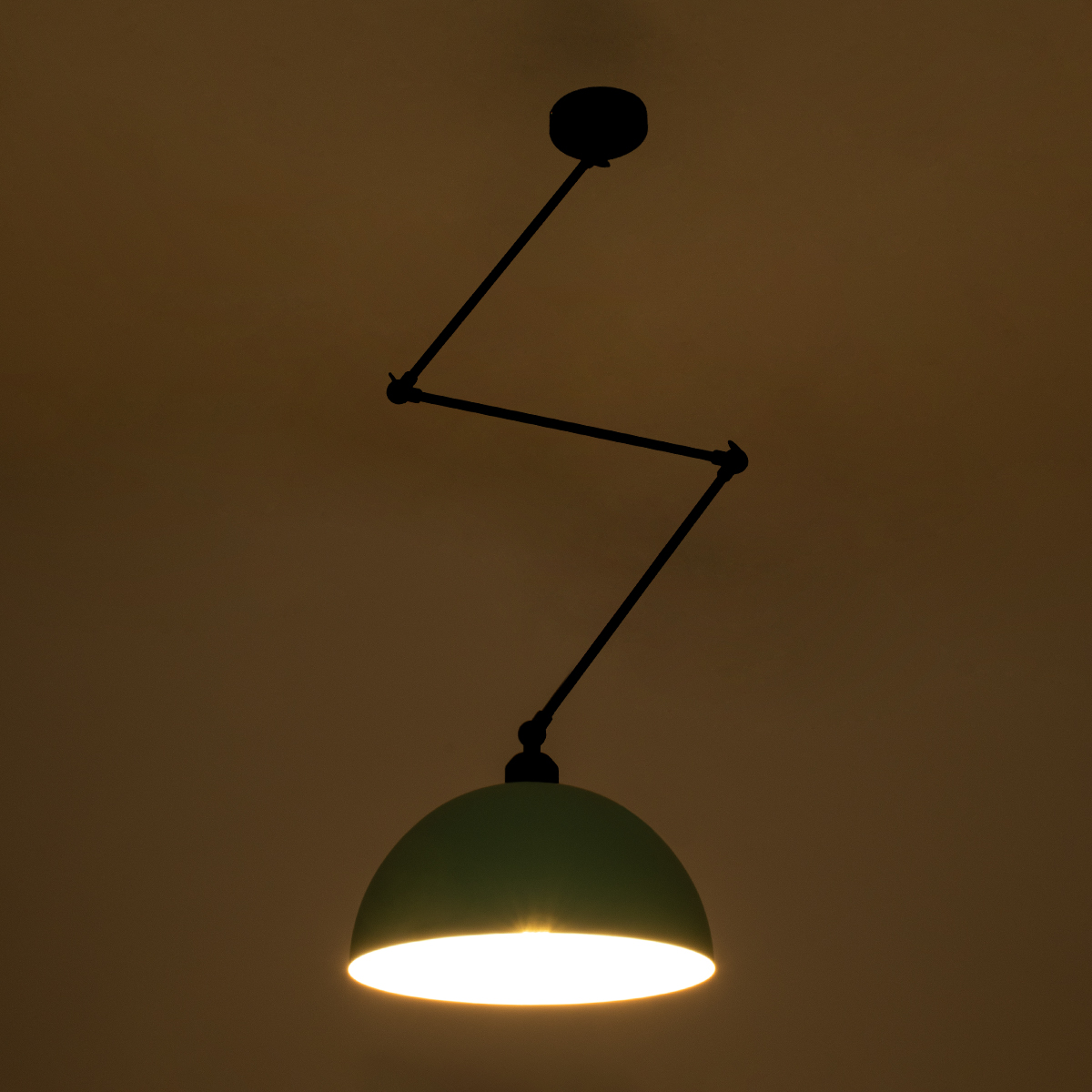 GloboStar® LOTUS 00936 Μοντέρνο Φωτιστικό Οροφής Καμπάνα Μονόφωτο 1 x E27 IP20 Πράσινο, Μαύρο & Λευκό Μέταλλο - Μ30 x Π30 x Υ21cm