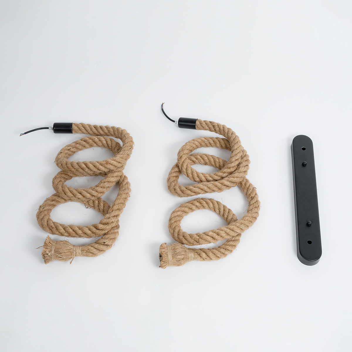 GloboStar® ROPE 01019 Vintage Κρεμαστό Φωτιστικό Ανάρτηση Δίφωτο 2 x E27 IP20 Μπεζ Σχοινί - Μ38 x Π35.5 x Υ200cm
