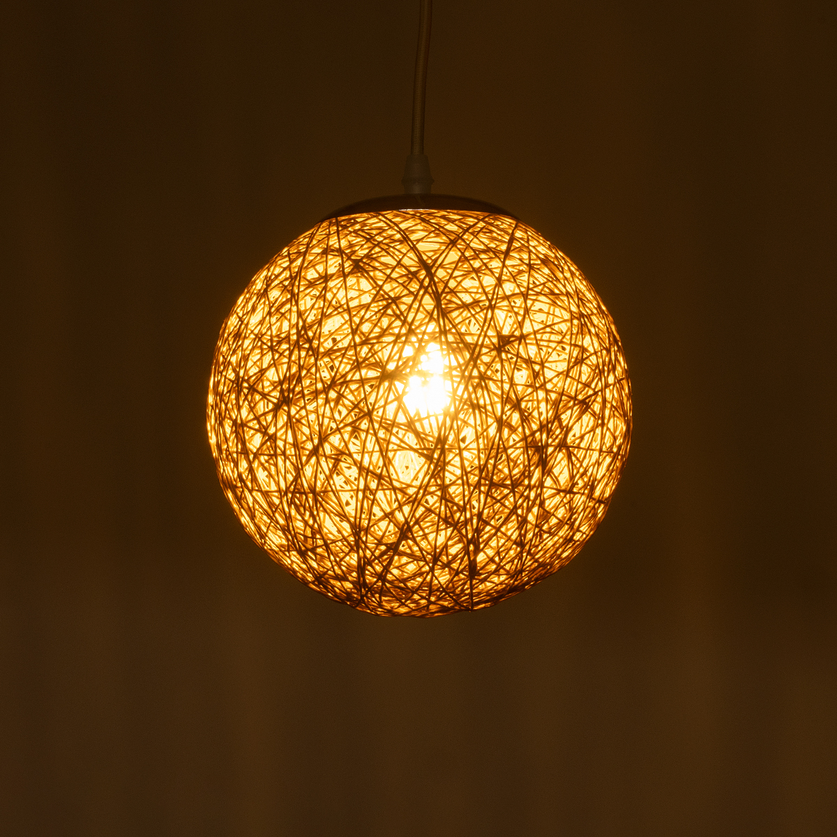 GloboStar® OCEANA 01200 Vintage Κρεμαστό Φωτιστικό Μπάλα Μονόφωτο 1 x E27 IP20 Μπεζ Σχοινί - Μ20 x Π20 x Υ20cm