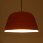 GloboStar® UPVALE 01283 Μοντέρνο Κρεμαστό Φωτιστικό Καμπάνα Μονόφωτο 1 x E27 IP20 Πορτοκαλί & Λευκό Μέταλλο - Μ40 x Π40 x Υ24cm