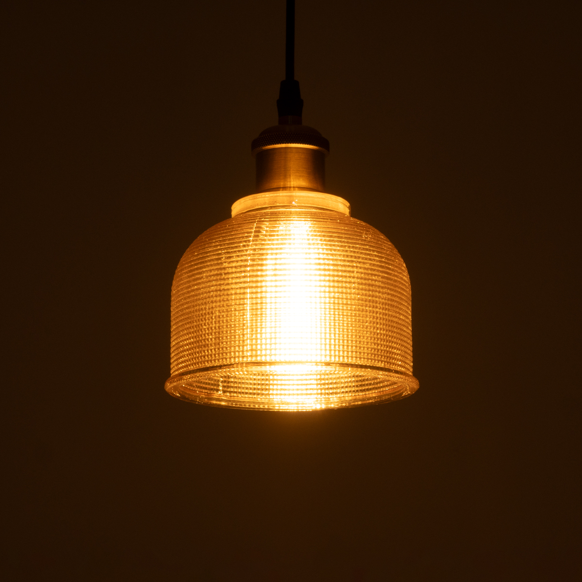 GloboStar® SEGRETO 01448 Vintage Κρεμαστό Φωτιστικό Μονόφωτο Καμπάνα 1 x E27 IP20 Διάφανο Γυαλί με Χρυσό Μέταλλο - Μ14 x Π14 x Υ18cm