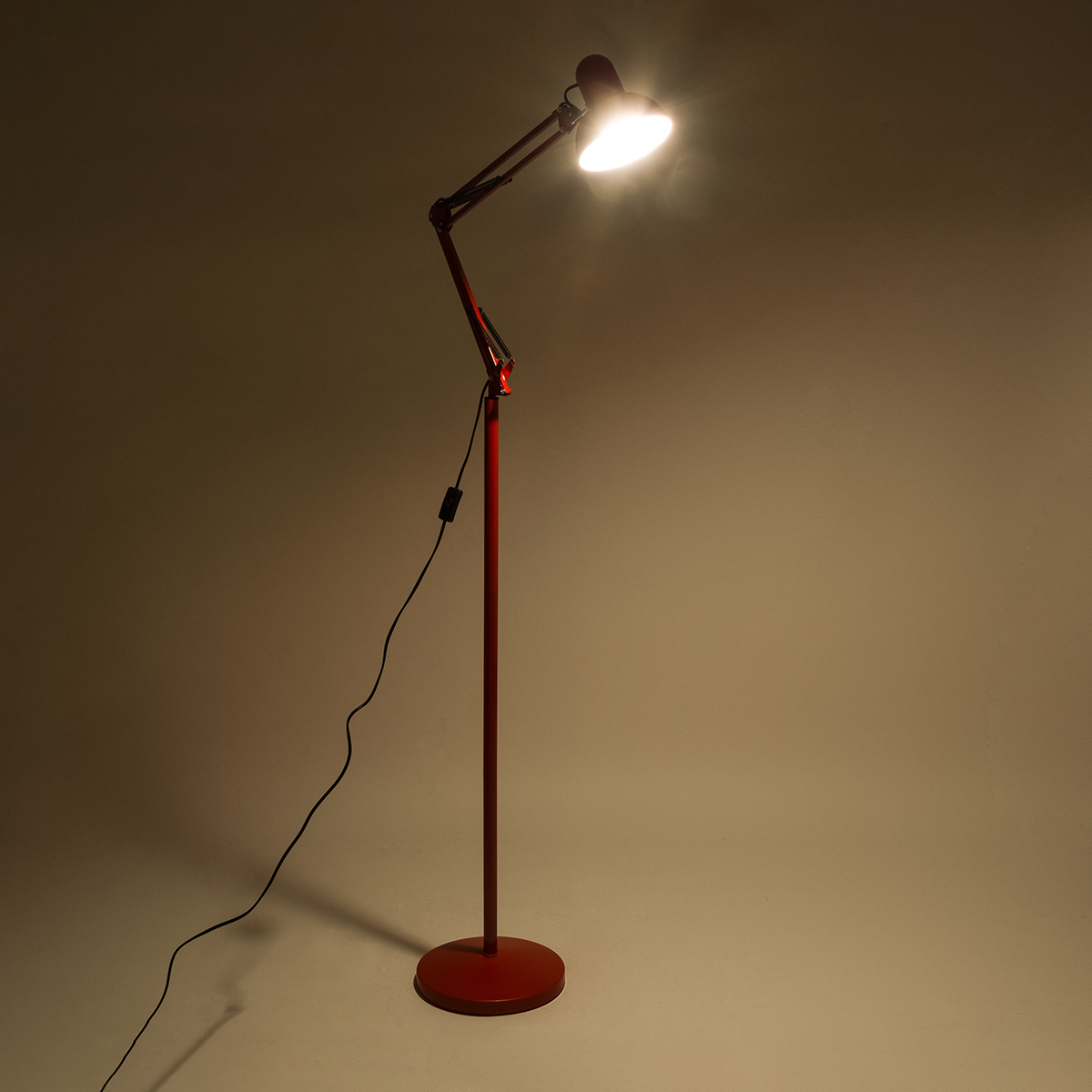 GloboStar® AUDREY 01470 Vintage Επιδαπέδιο Φωτιστικό Μονόφωτο 1 x E27 IP20 Κόκκινο Μέταλλο - Μ15 x Π15 x Υ190cm
