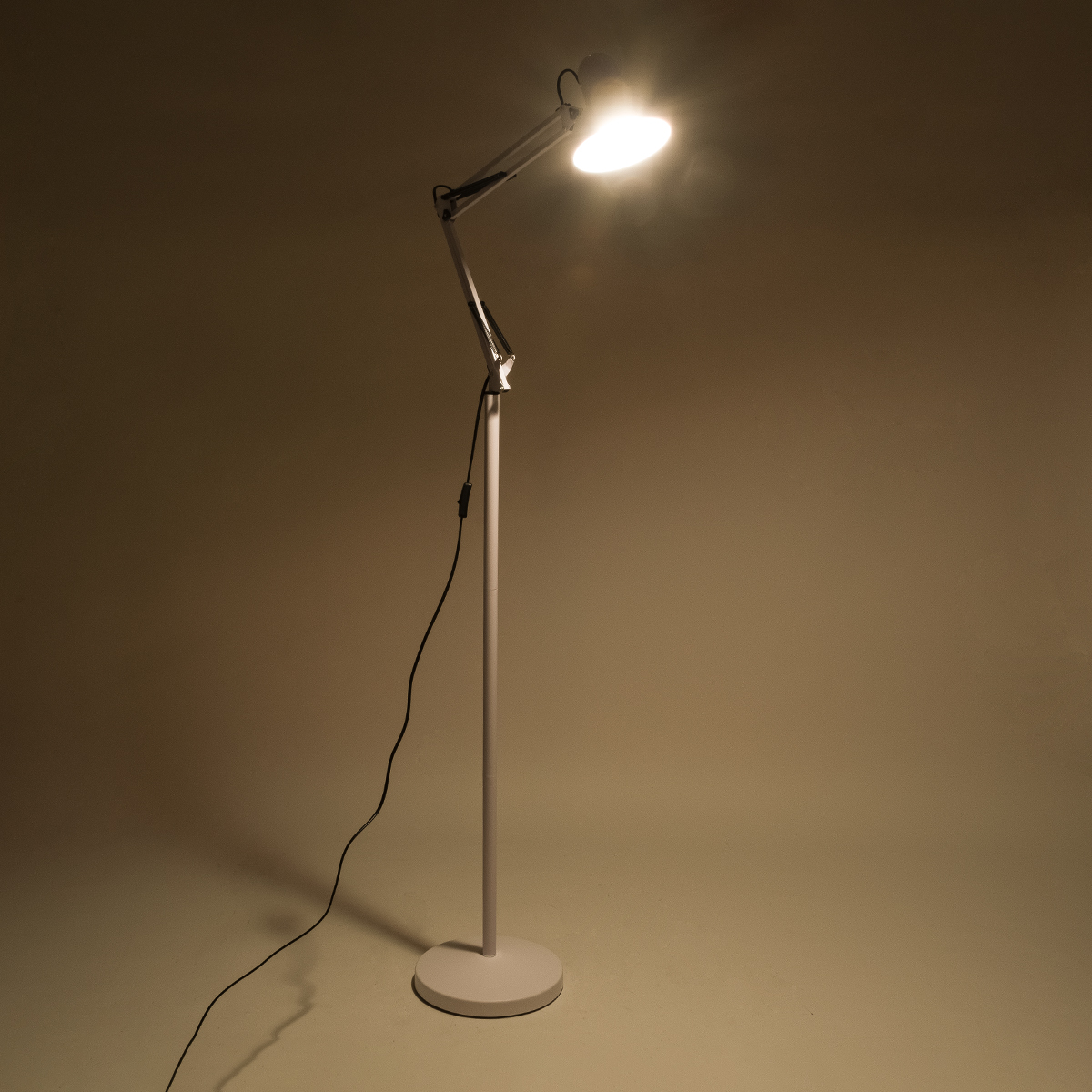 GloboStar® AUDREY 01471 Vintage Επιδαπέδιο Φωτιστικό Μονόφωτο 1 x E27 IP20 Λευκό Μέταλλο - Μ15 x Π15 x Υ190cm