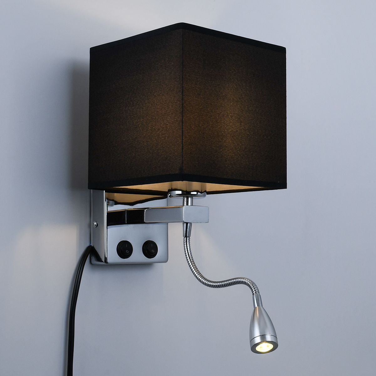 GloboStar® ELEGANT 01494 Μοντέρνο Επιτοίχιο Φωτιστικό Απλίκα με LED Βραχίονα Δίφωτο 1 x E27 IP20 Μαύρο Ύφασμα με Ασημί Μέταλλο - Μ17 x Π21 x Υ43cm