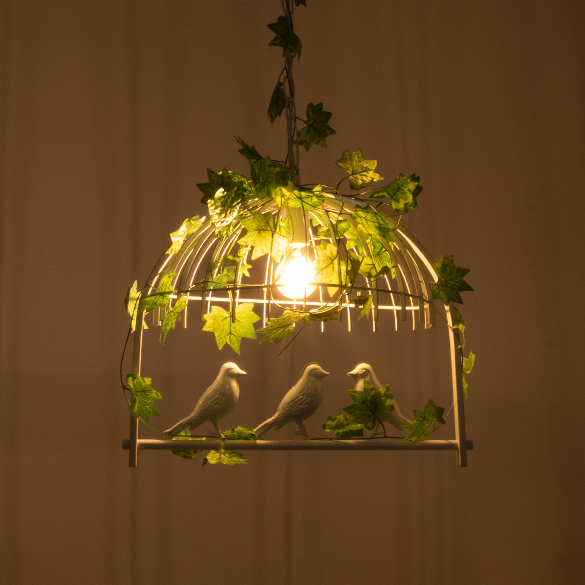 GloboStar® NEST 01641 Vintage Κρεμαστό Φωτιστικό Φιγούρα Μονόφωτο 1 x E27 IP20 Λευκό Μέταλλο με Πράσινο Πλαστικό - Μ48 x Π38 x Y40cm